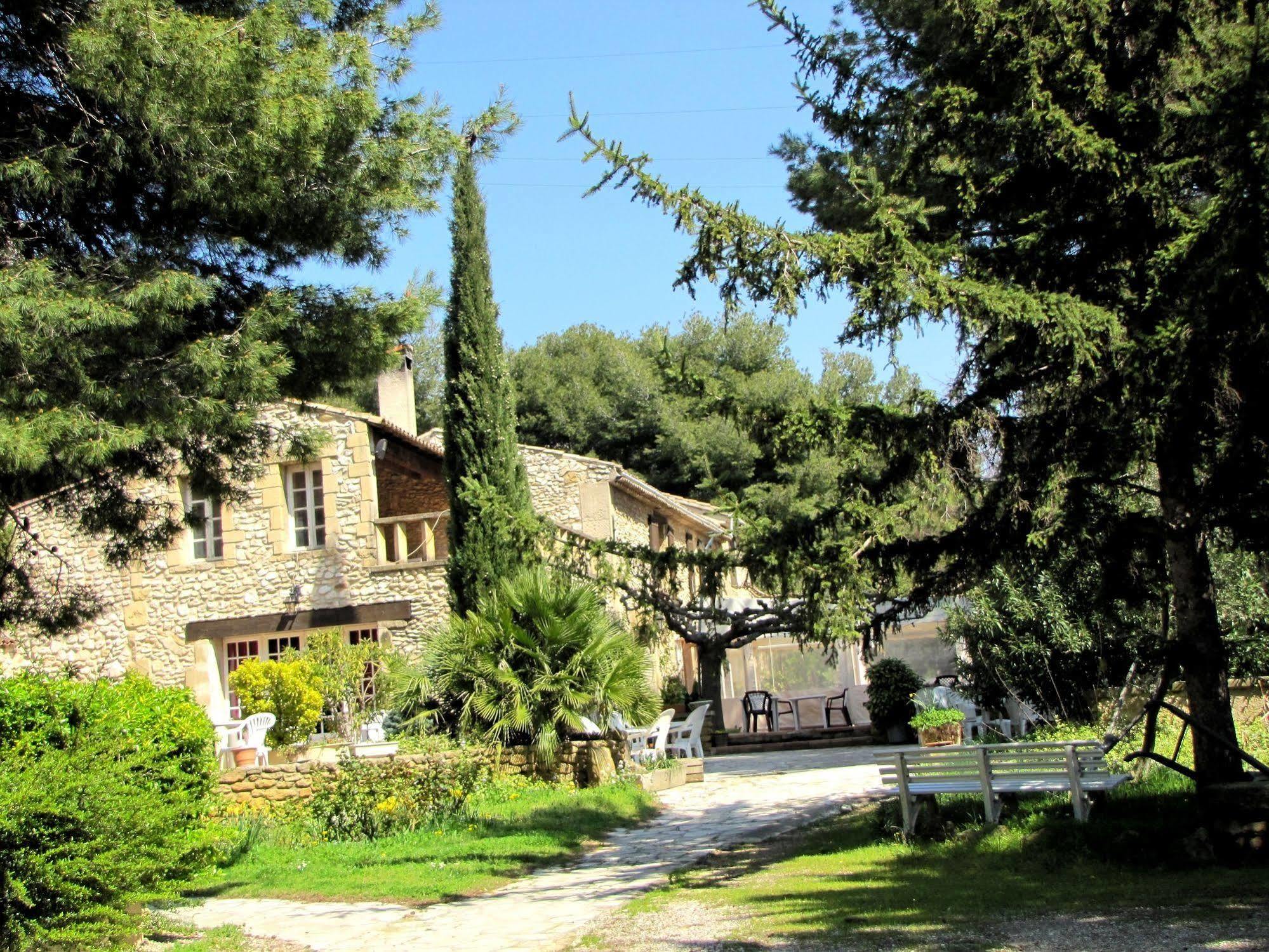 Best Western Domaine de Roquerousse Salon-de-Provence Exterior foto